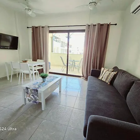 Mycyprusstay-queen Anna's Dream 1 Bedeoom Paphos