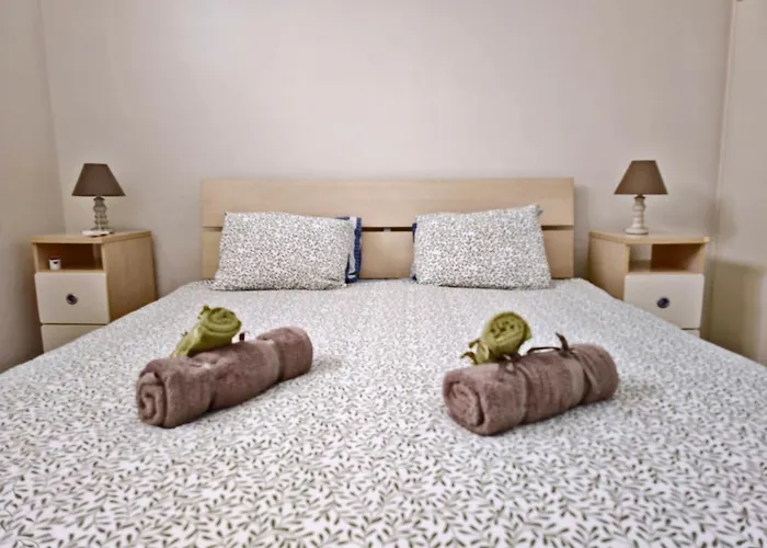 Mycyprusstay-queen Anna's Dream 1 Bedeoom *