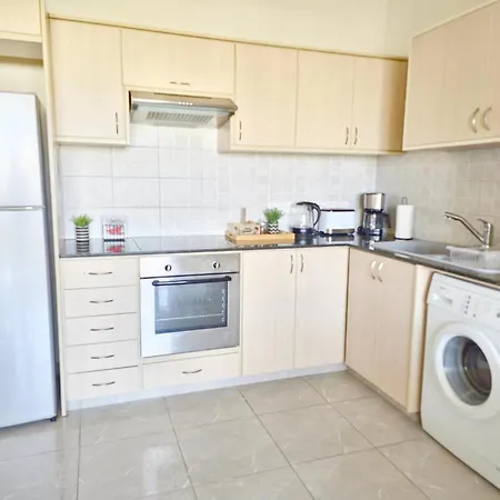 Queen Anna's Dream 1 Bedroom * Paphos